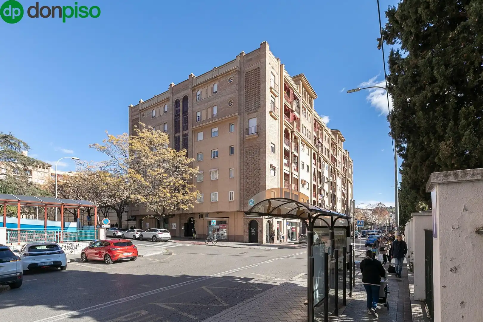 Exterior view of Flat for sale in Granada  with Air Conditioner, Heating and Terrace