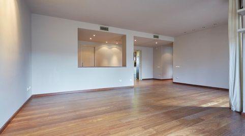 Foto 4 de Pis de lloguer a Calle Escoles Pies, Les Tres Torres, Barcelona Capital