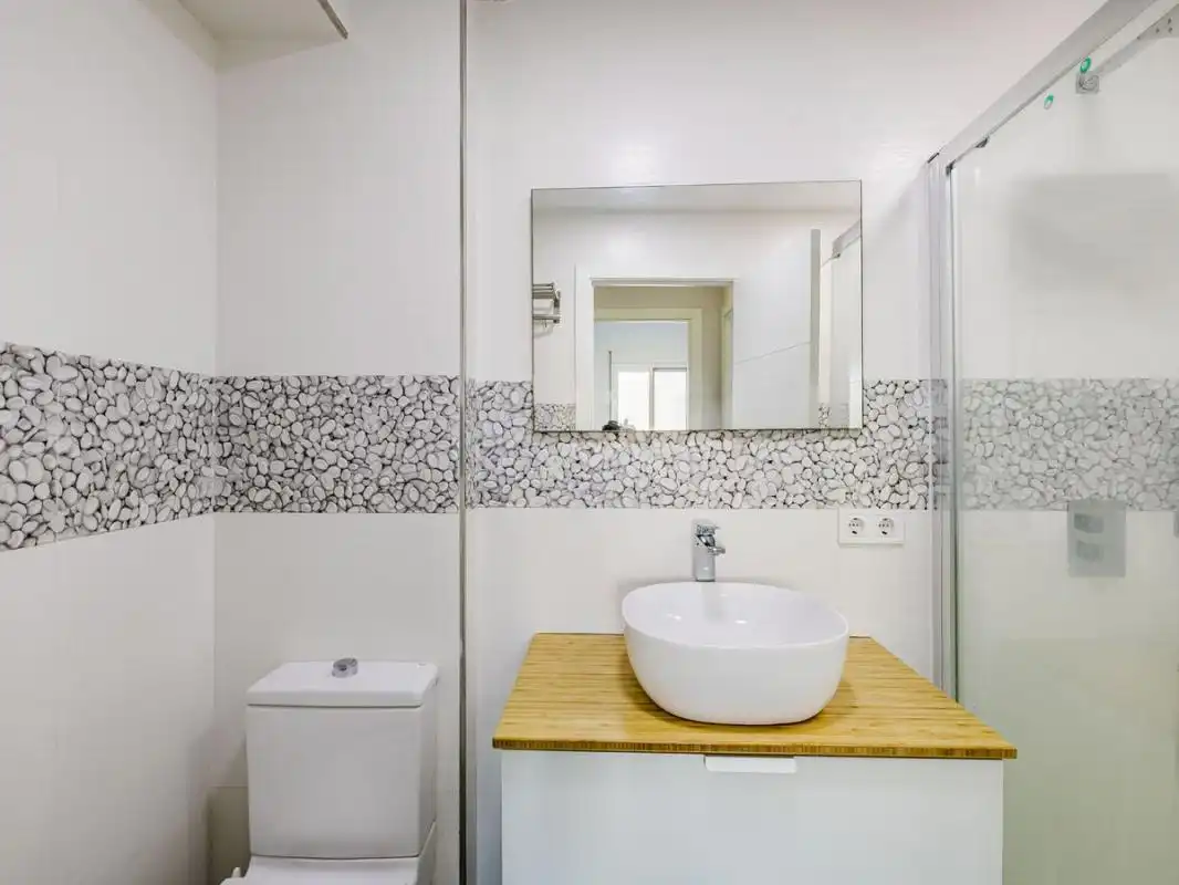 Piso con ascensor en venta en C. Gaucín, imagen 12