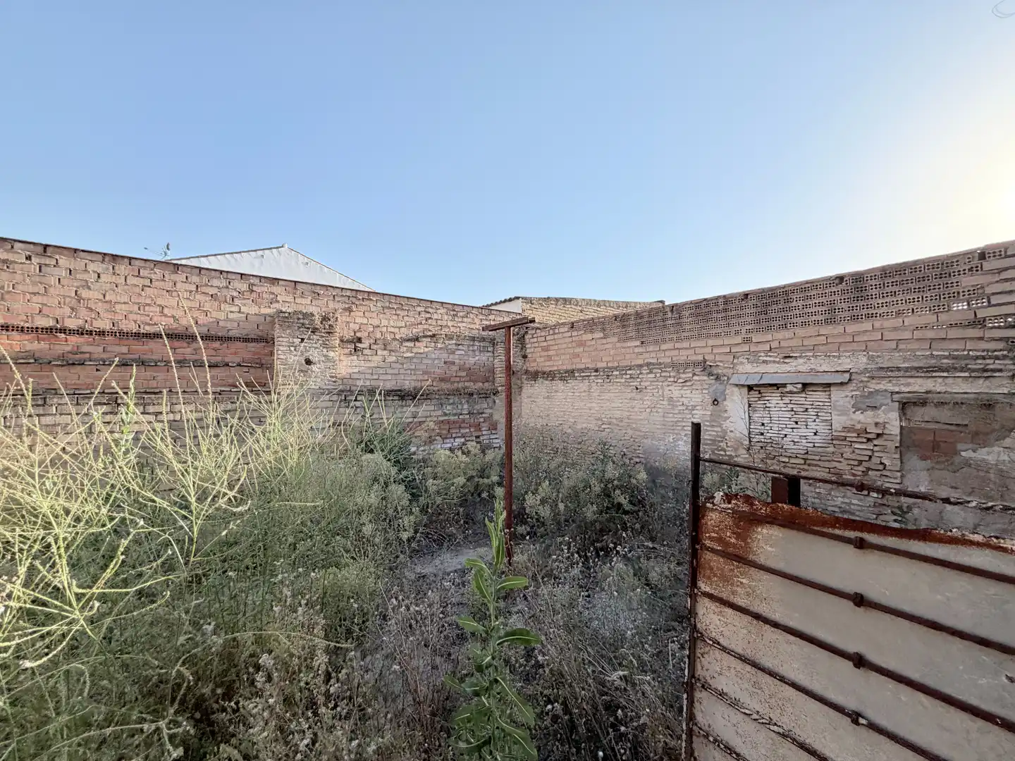 Residencial en venda en Salteras