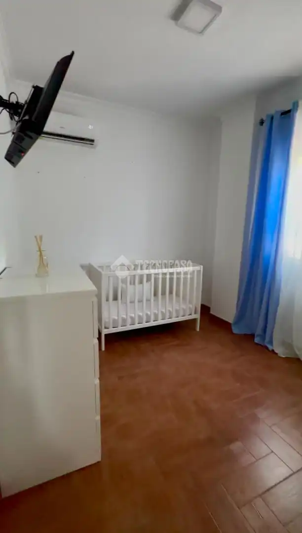 Dormitori de Pis en venda en Arcos de la Frontera amb Aire condicionat i Balcó