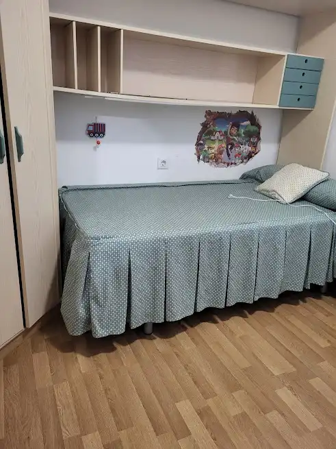 Bedroom of Flat for rent in Linares  with Air Conditioner, Heating and Furnished
