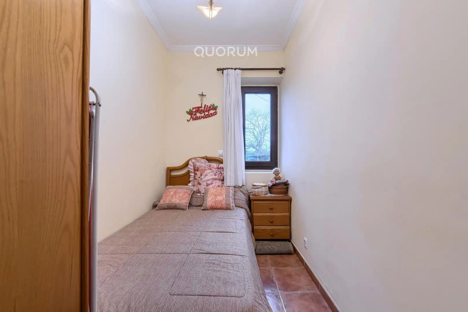 Schlafzimmer von Country house zum Verkauf in Bilbao  mit Heizung, Terrasse und Möbliert