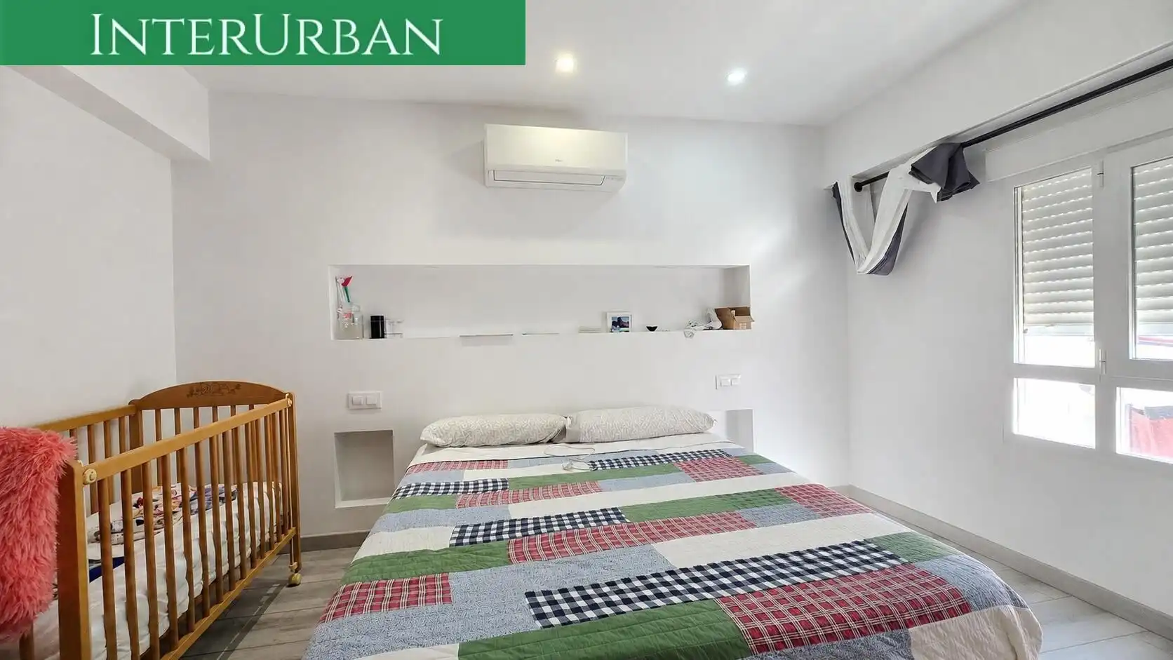 Habitación de Piso en venta en Llíria con Aire acondicionado, Calefacción y Balcón