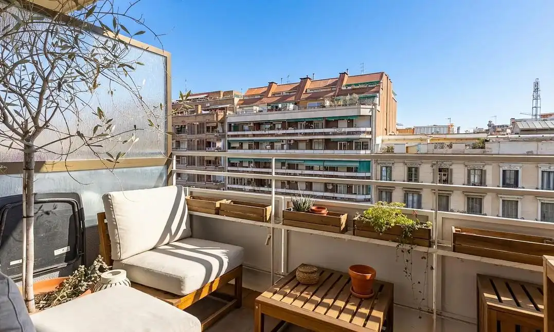 Terraza de Ático en venta en  Barcelona Capital con Aire acondicionado, Calefacción y Parquet