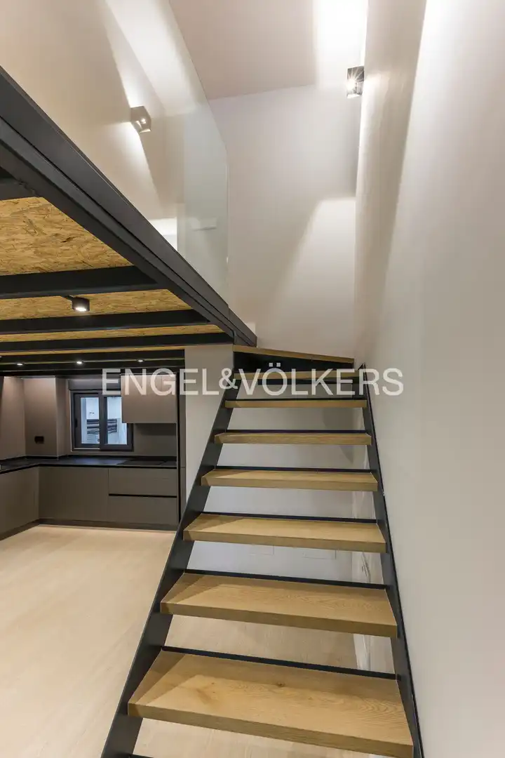 Balcony of Apartments for rent in Madrid  with Air Conditioner and Heating