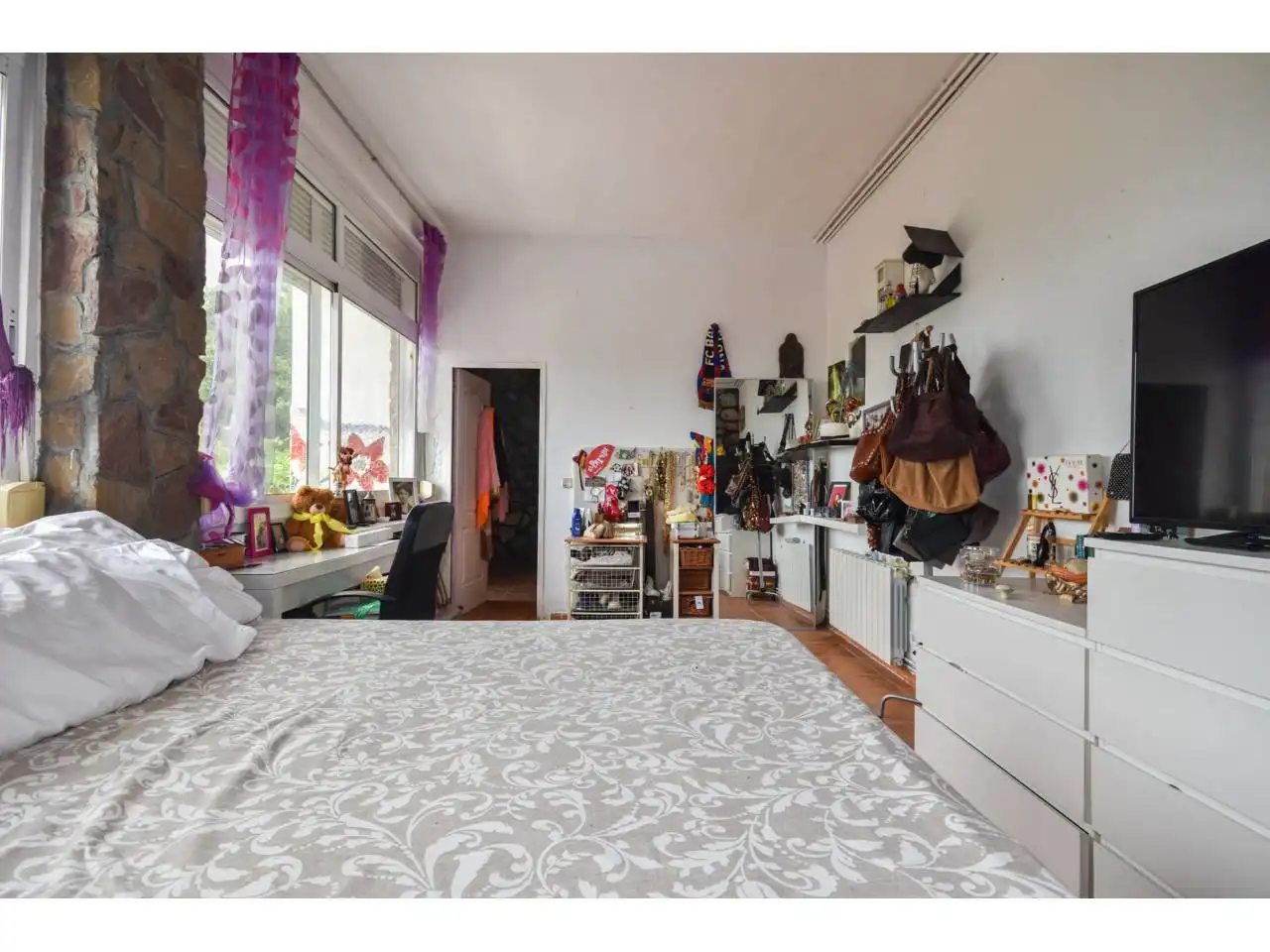 Habitación de Casa o chalet en venta en Abrera con Piscina