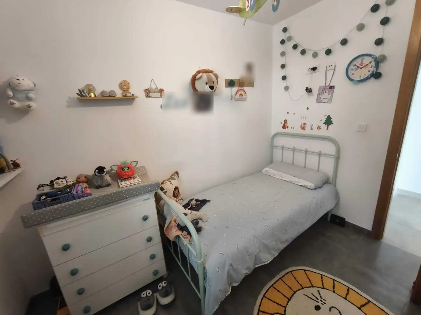 Habitación de Piso en venta en Ribeira con Calefacción y Terraza