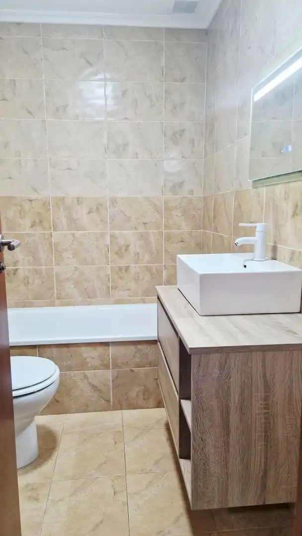 Bathroom of Duplexes for sale in Torrelavega   with Heating and Balcony