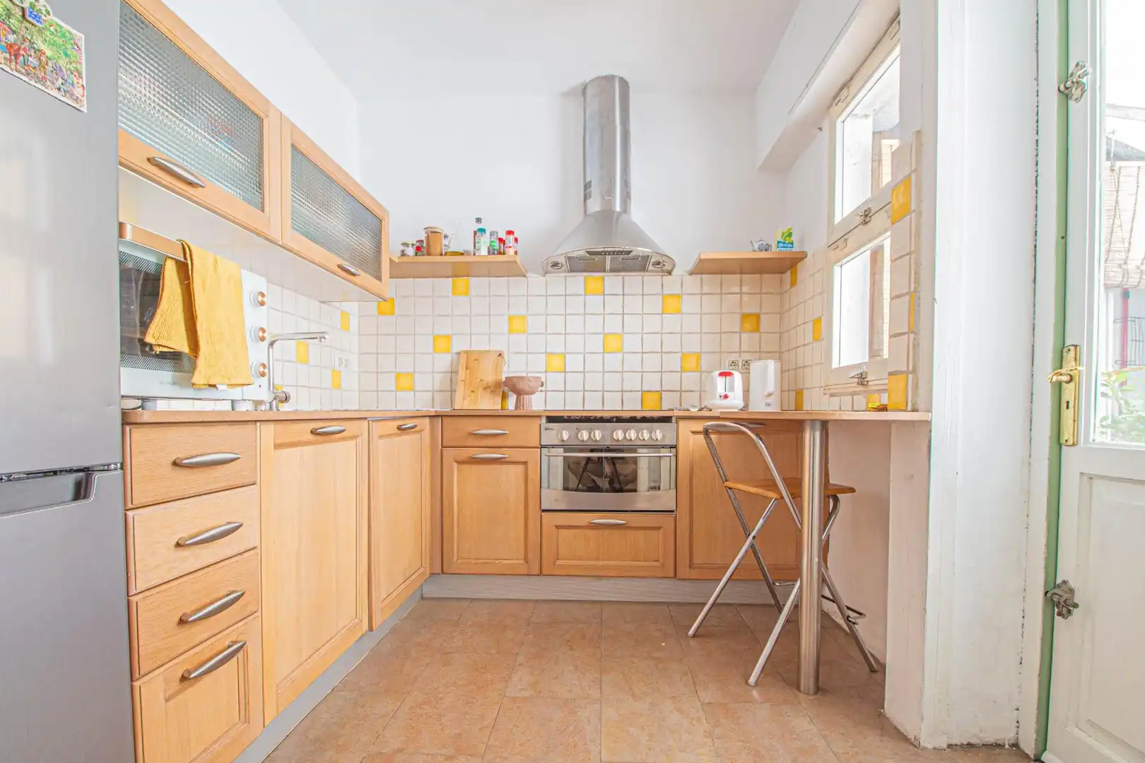 Cuina de Casa o xalet en venda en Figueres amb Calefacció, Parquet i Terrassa