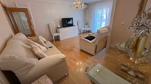 Foto 5 de Piso en venta en Calle Tordo, 6, Pajarillos Bajos, Valladolid Capital