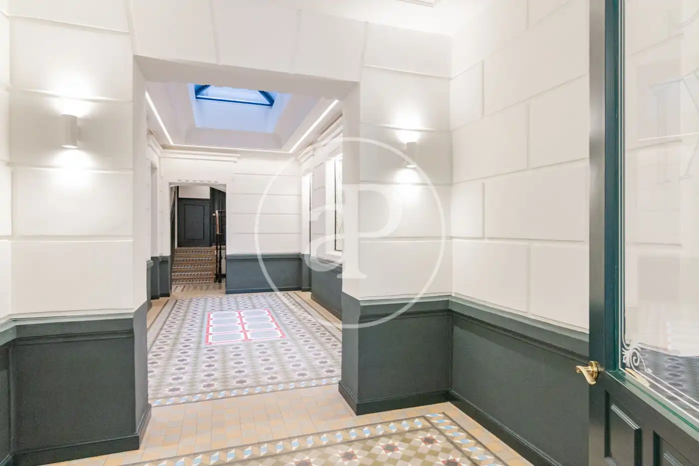 Flat for rent in Madrid  with Air Conditioner, Heating and Storage room