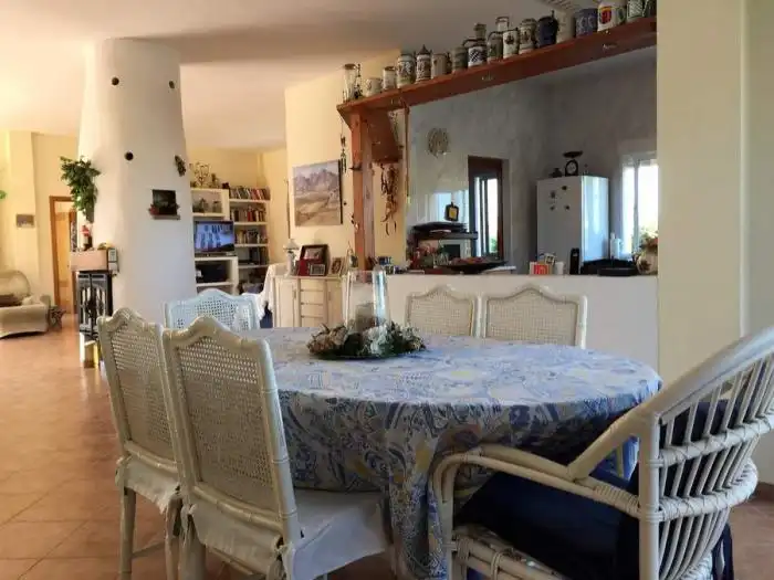 Menjador de Casa o xalet en venda en Cartagena amb Calefacció, Jardí privat i Terrassa