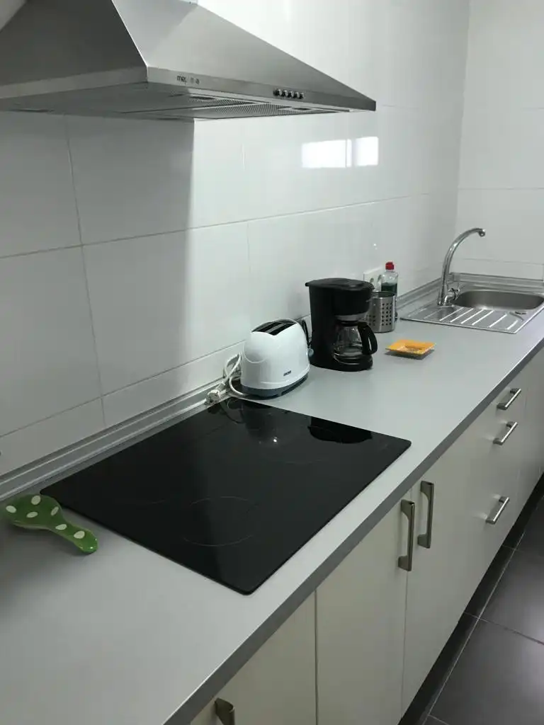 Cocina de Piso de alquiler en  Sevilla Capital con Aire acondicionado y Amueblado