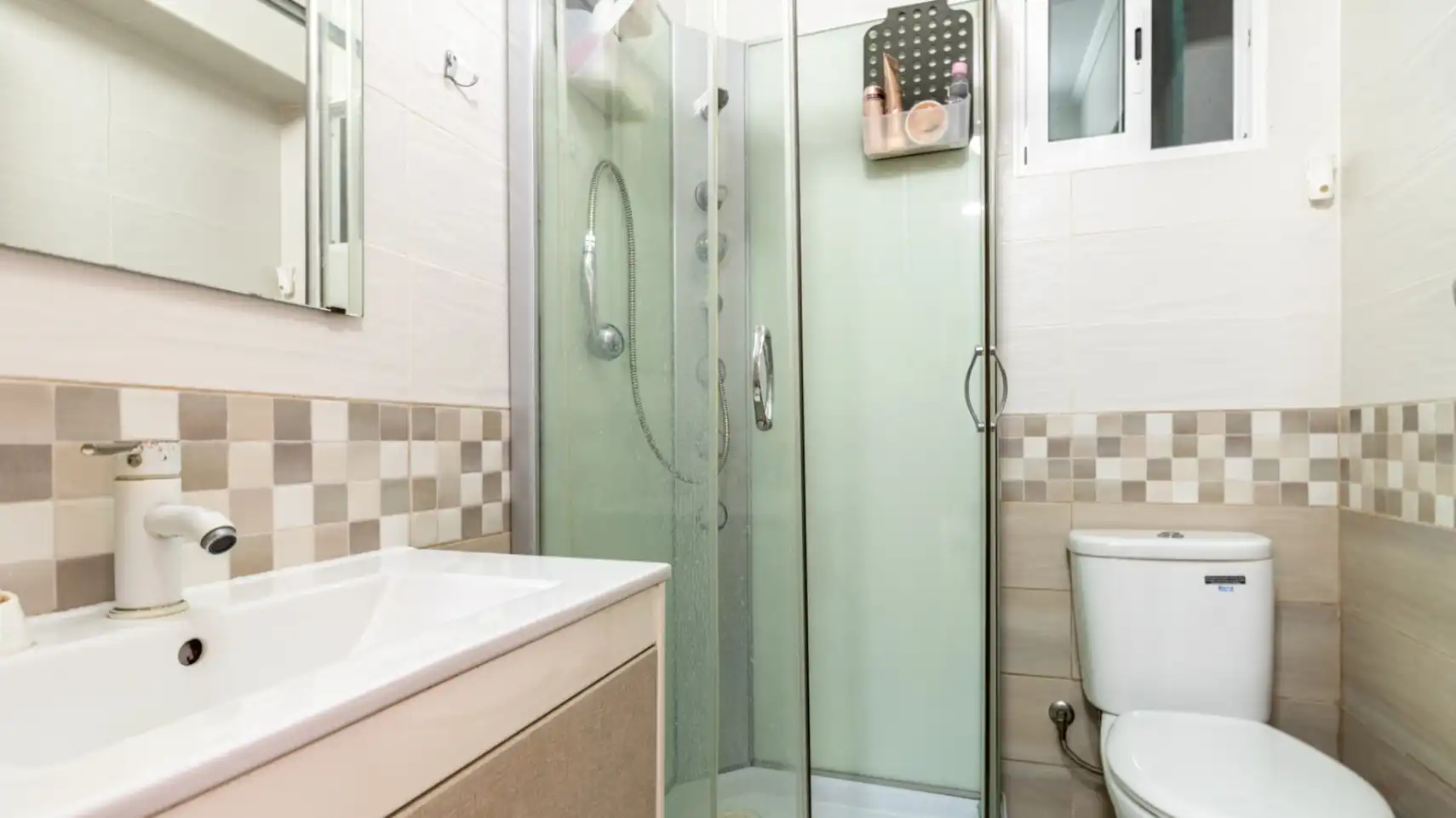 Bathroom of Flat for sale in Dénia  with Air Conditioner, Heating and Terrace