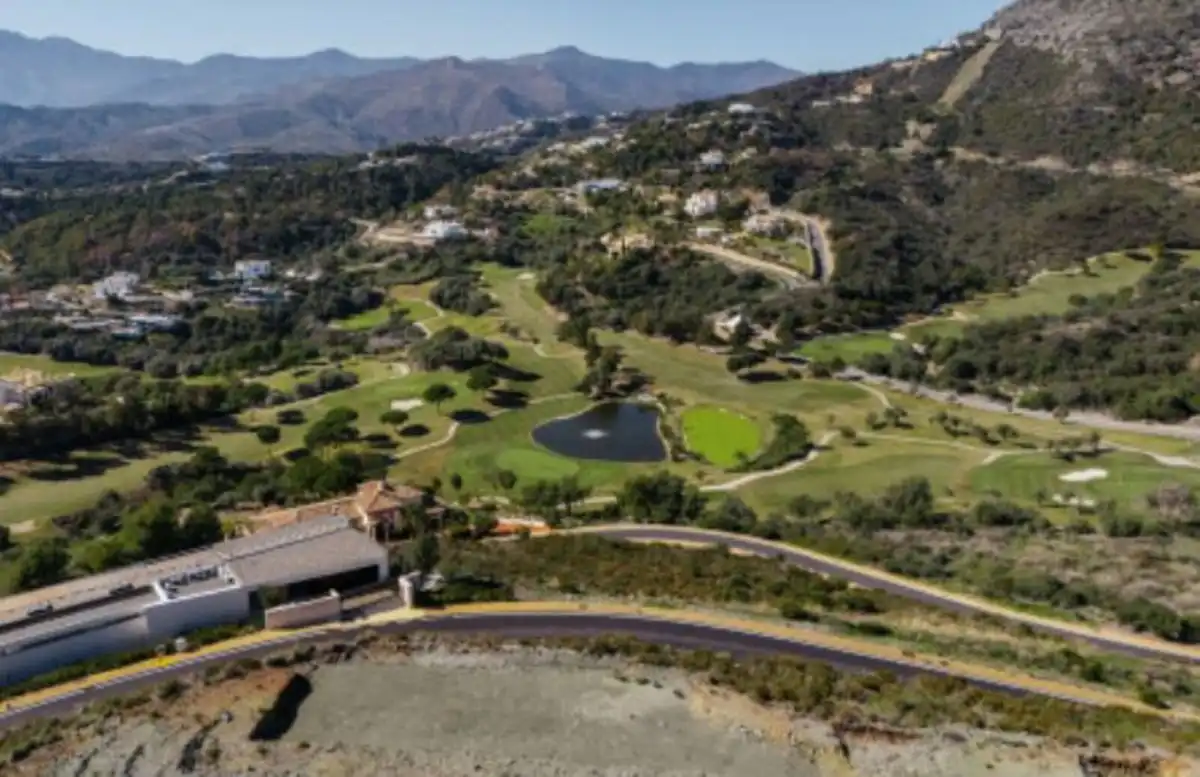 Terrenys i solars en venda a Montemayor - Marbella Club