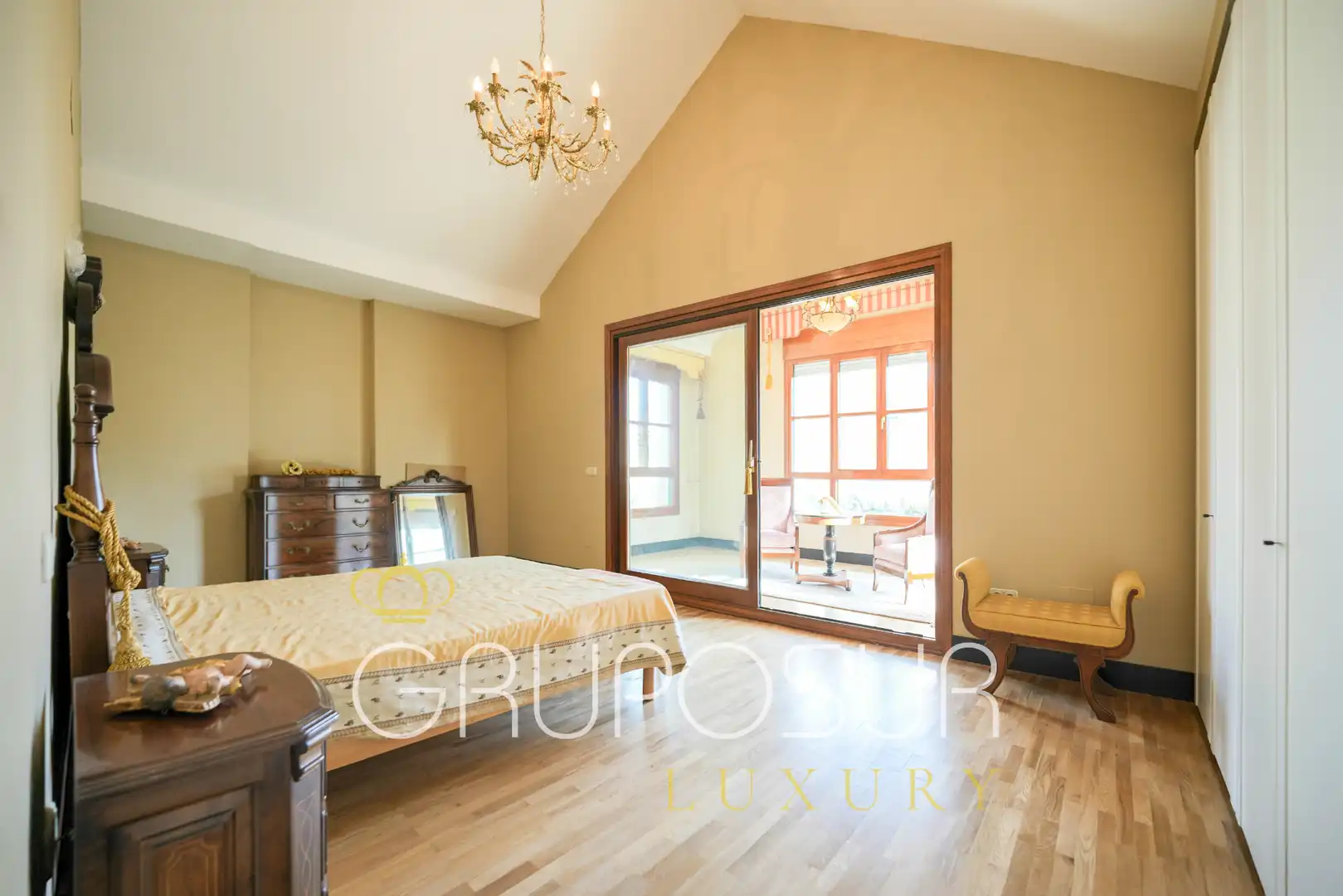 Habitación de Casa o chalet en venta en Valladolid con Calefacción, Jardín privado y Parquet