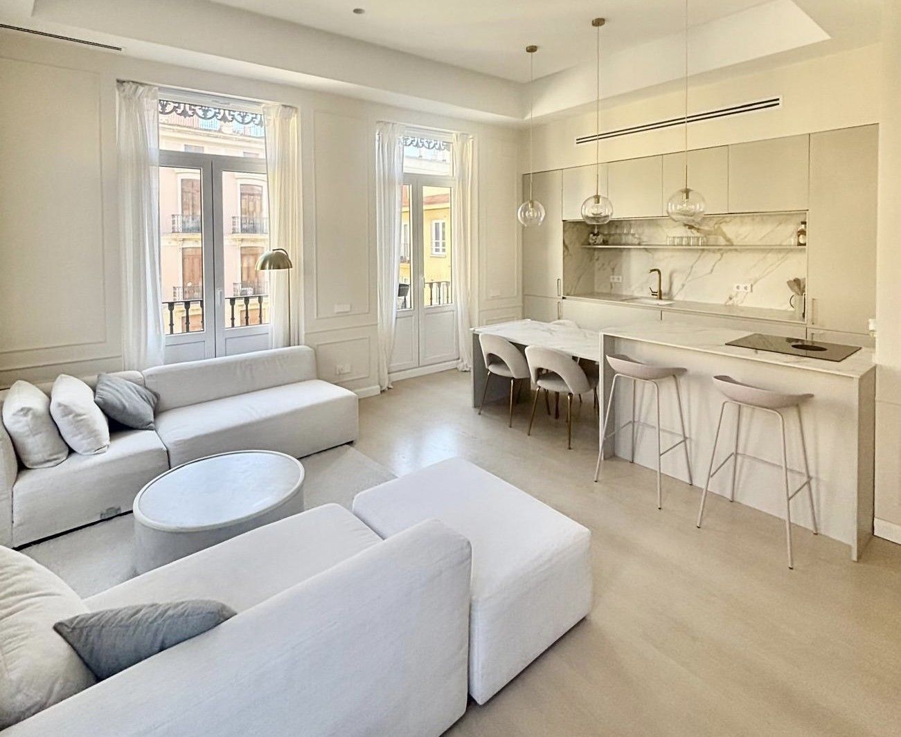 Living room of Apartment to rent in  Valencia Capital  with Air Conditioner, Heating and Parquet flooring