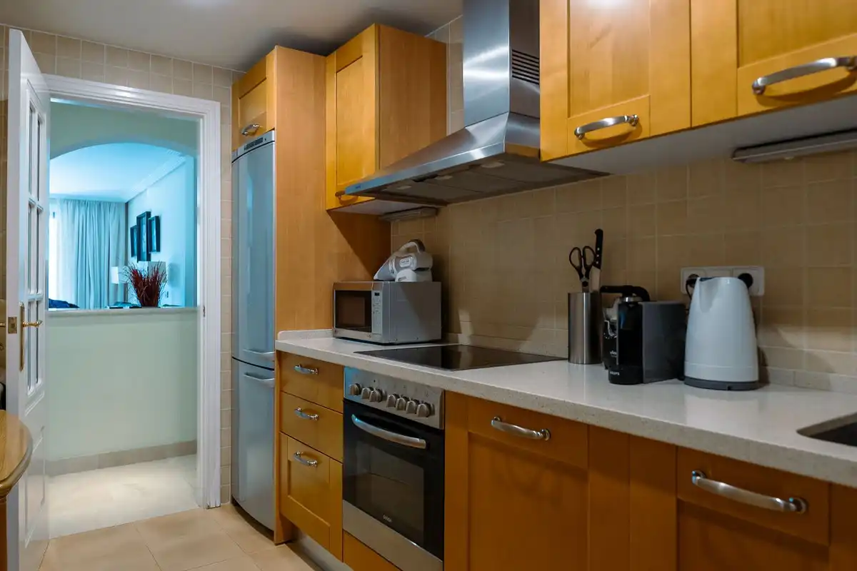 Cuina de Apartament en venda en Benahavís amb Aire condicionat, Terrassa i Alarma