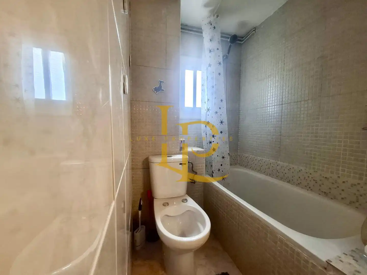 Baño de Piso en venta en Rubí con Calefacción, Amueblado y Horno