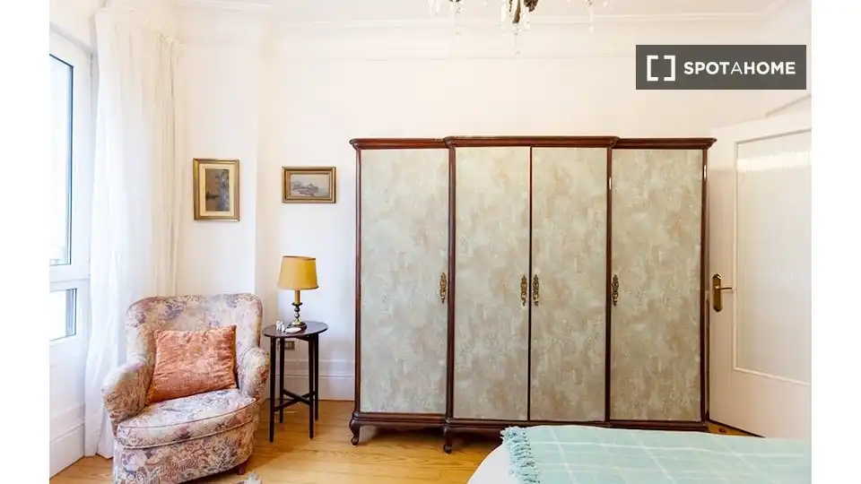 Room in Zona Indautxu