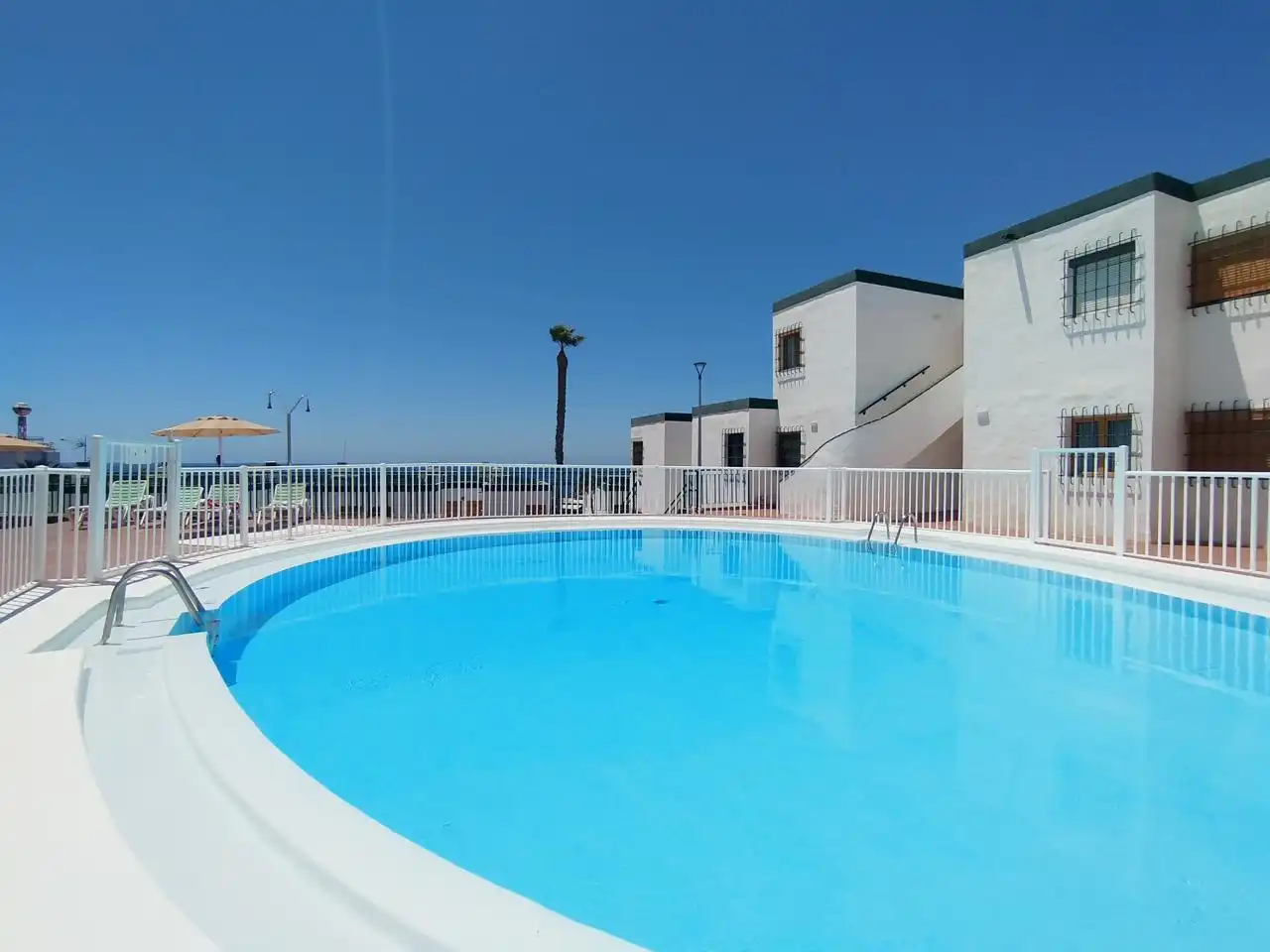 Swimming pool of Apartments for sale in San Bartolomé de Tirajana  with Terrace and Community pool