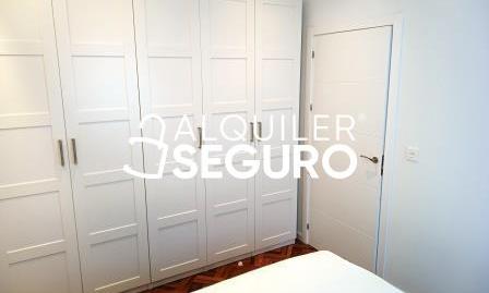 Foto 4 de Pis de lloguer a San Antonio, Ensanche, Araba - Álava