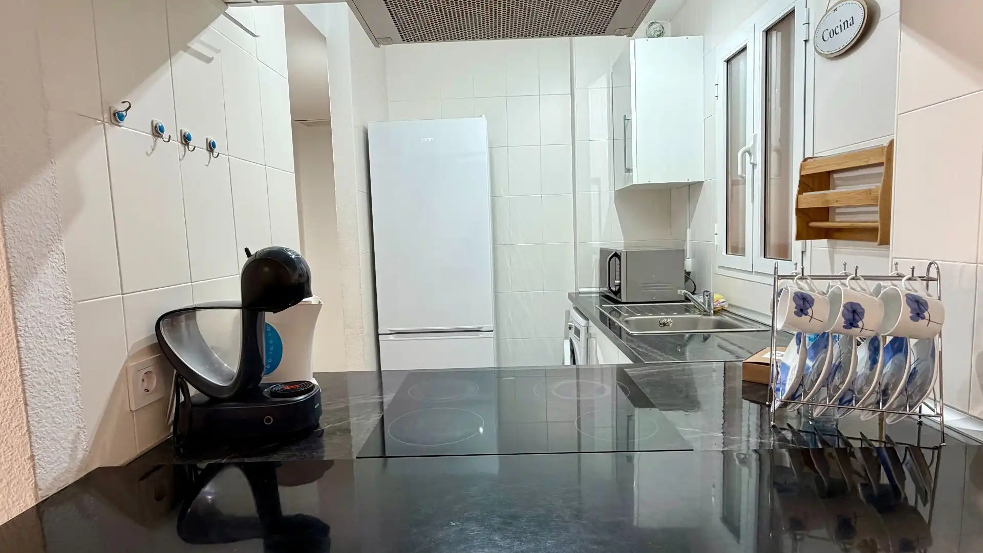 Cocina de Apartamento de alquiler en Benalmádena con Aire acondicionado, Calefacción y Terraza