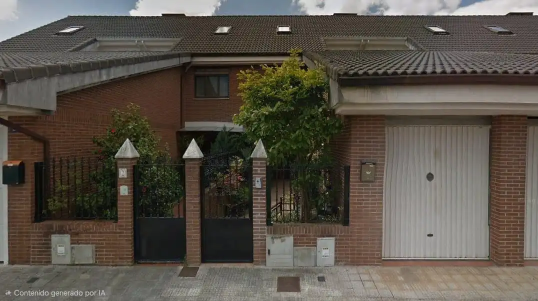 Adossat en venda a El Astillero, imagen 4