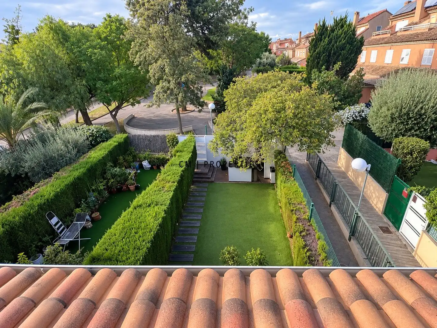 Garden of Detached homes for rent in Campolivar