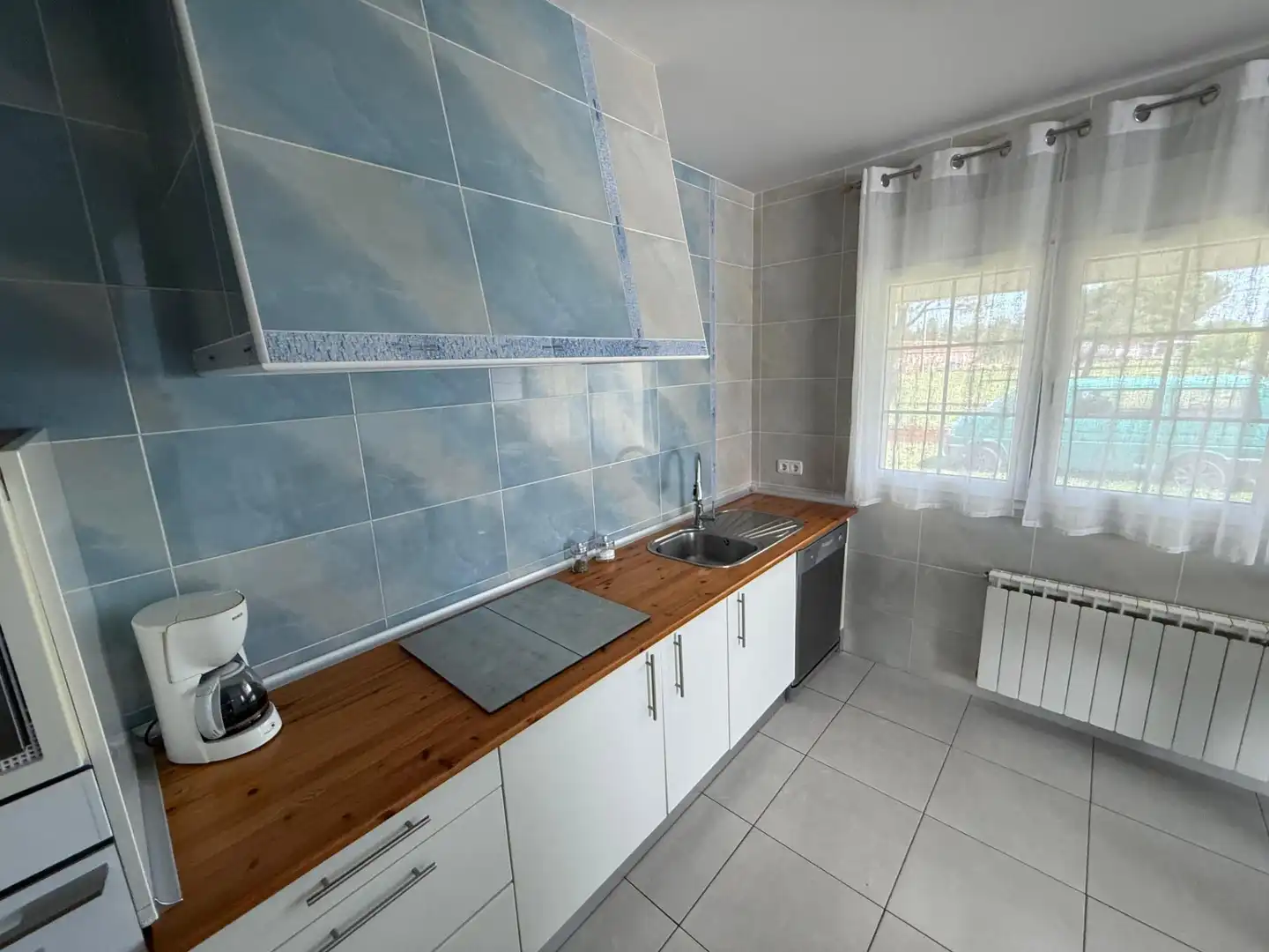 Cocina de Casa o chalet en venta en Sanchonuño con Calefacción, Jardín privado y Trastero