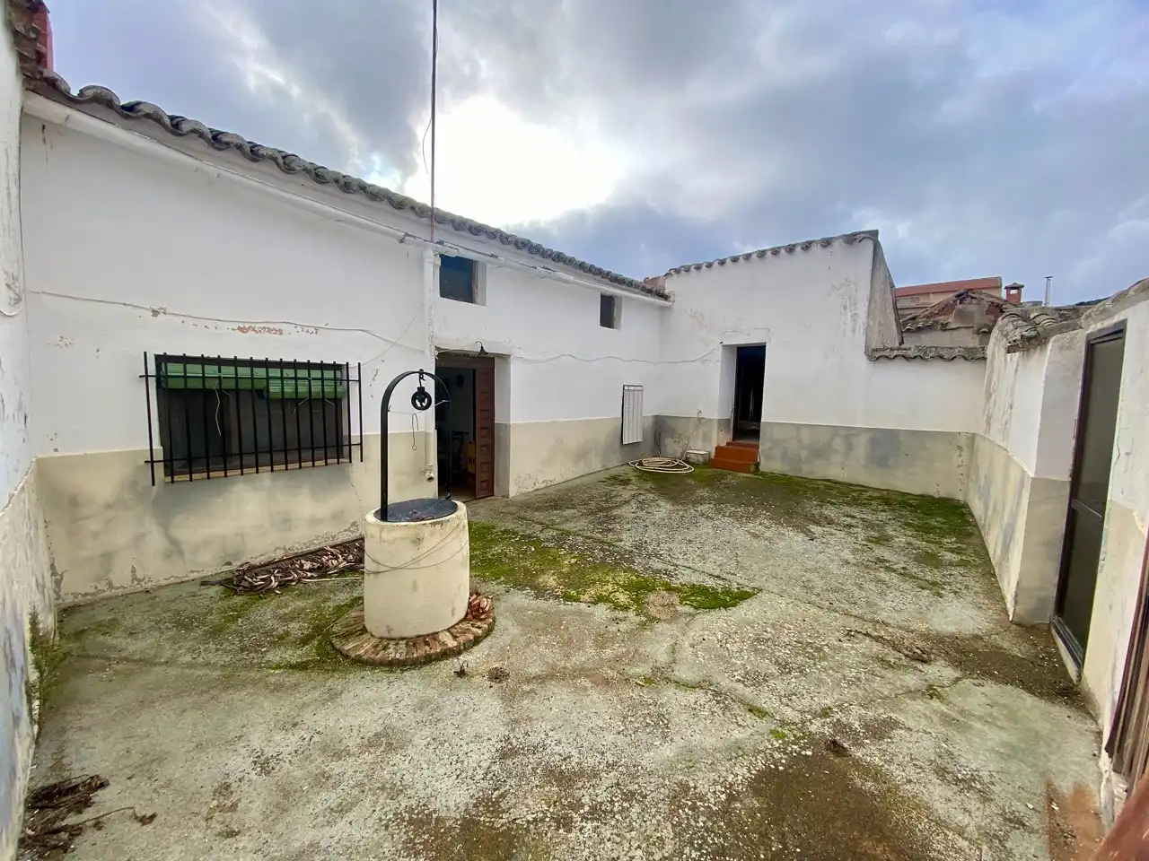Vista exterior de Casa o chalet en venta en Ballesteros de Calatrava con Jardín privado, Terraza y Amueblado