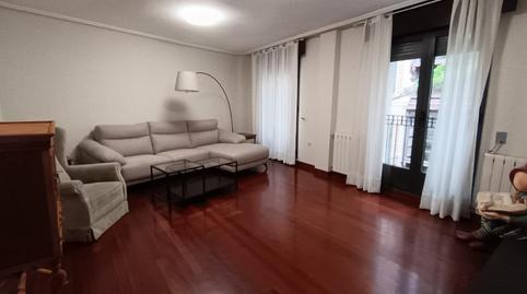 Photo 2 of Flat to rent