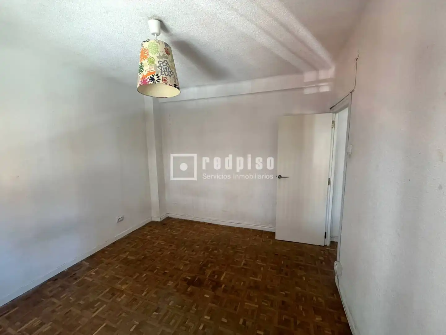 Bedroom of Flat for sale in Madrid  with Air Conditioner