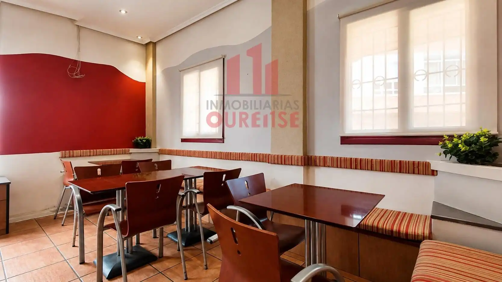 Local de lloguer en Ourense Capital  amb Moblat