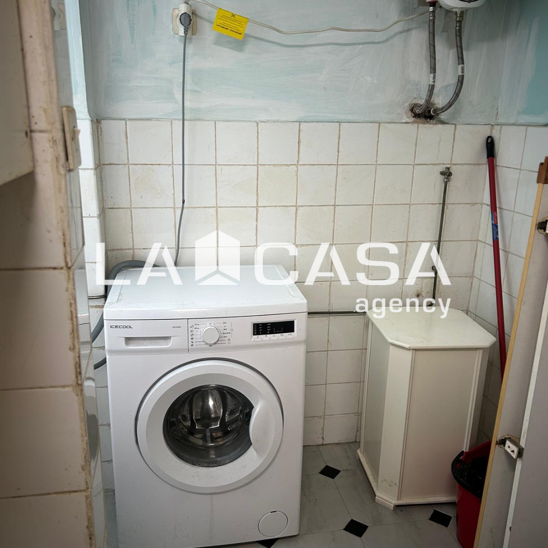 Flat for sale in  Sevilla Capital  with Terrace