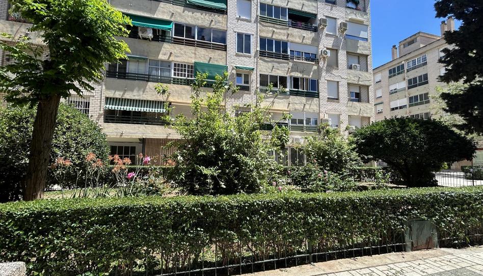 Foto 1 de Piso en venta en Mercedes Gaibrois, Castaño - Mirasierra, Granada