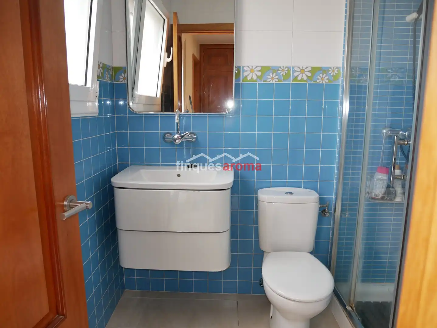 Baño de Casa adosada en venta en Pira con Aire acondicionado, Calefacción y Terraza
