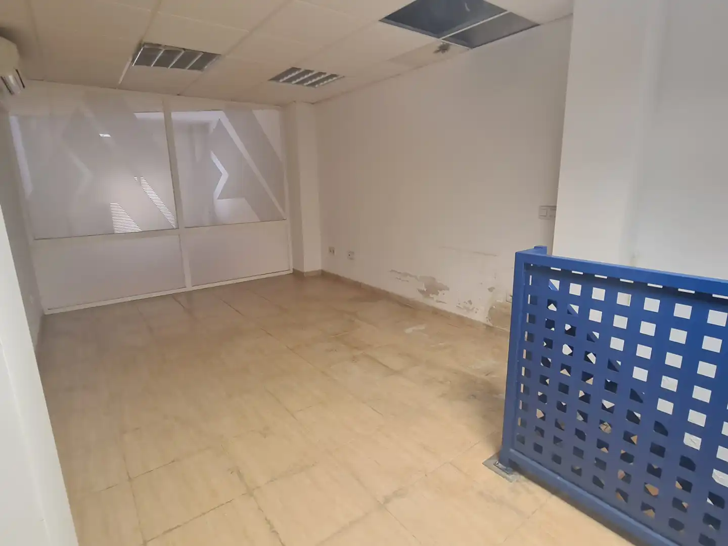 Local comercial en alquiler en Carrer de Sant Blai, imagen 14
