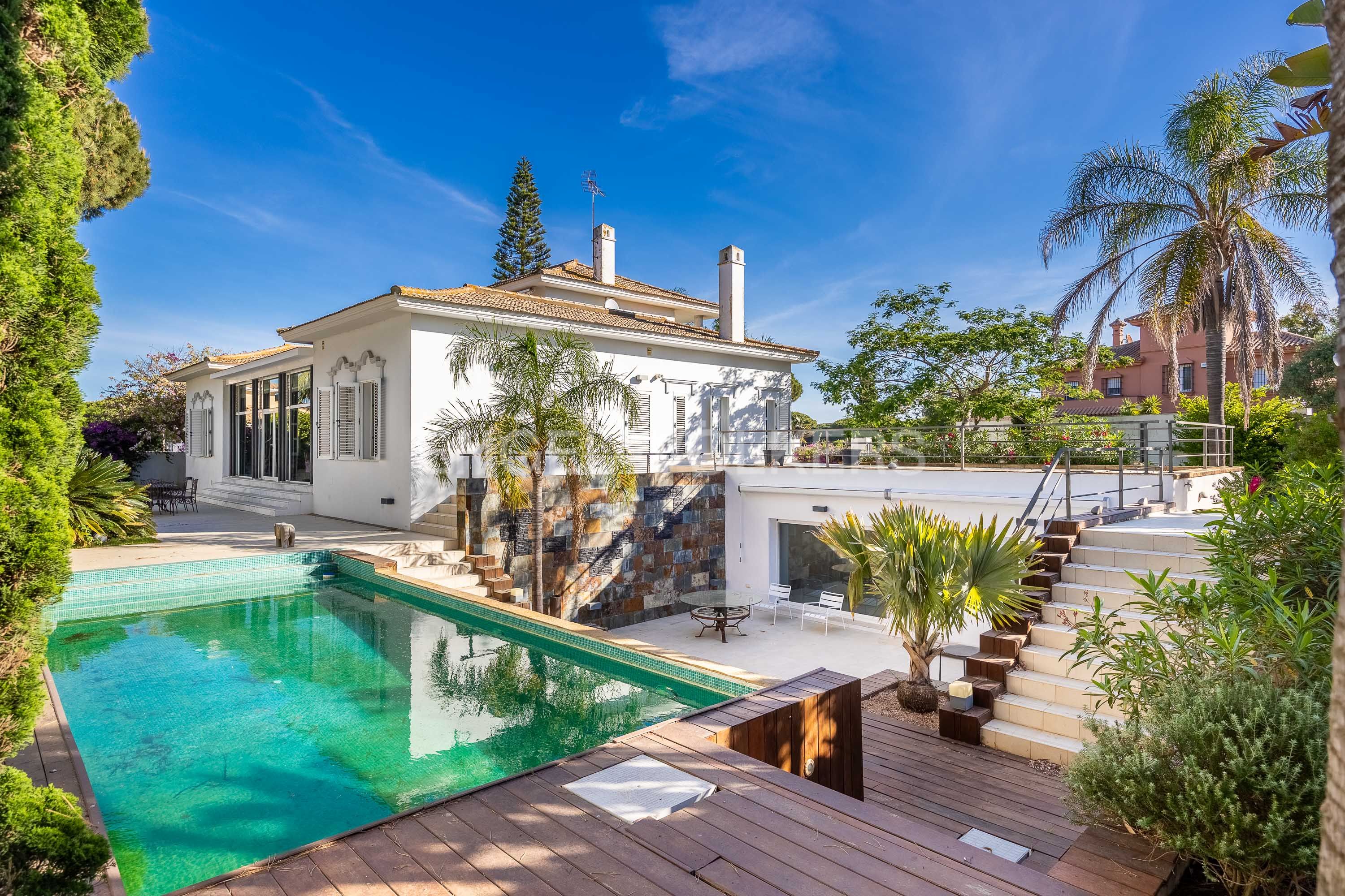 Exterior view of Country house for sale in Chiclana de la Frontera  with Air Conditioner, Heating and Private garden