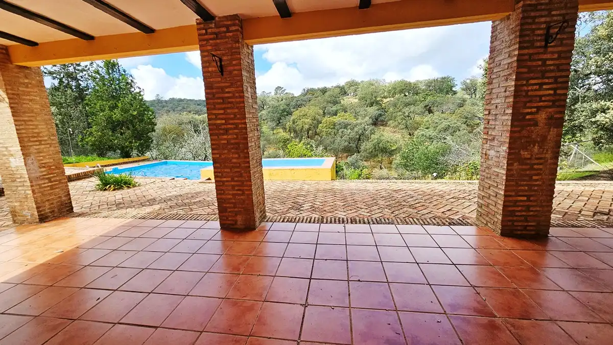 Terraza de Finca rústica en venta en Cortegana con Jardín privado, Terraza y Piscina
