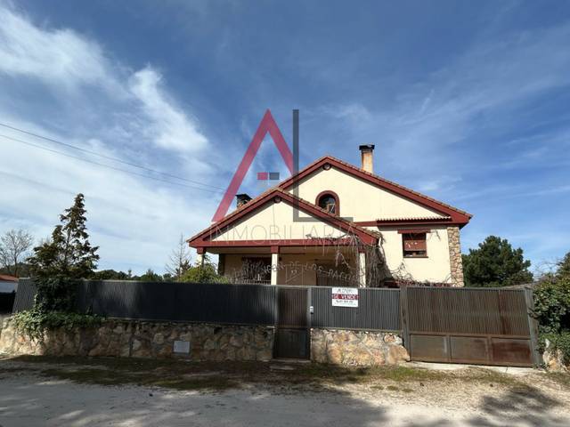 Casa-chalet en Venta en Calle Convento, 12 en Navas de Oro