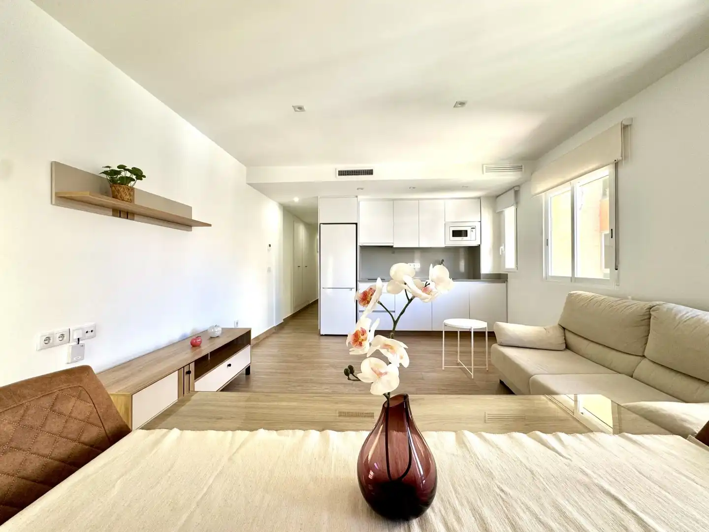 Living room of Flat for rent in Orihuela  with Air Conditioner, Heating and Furnished
