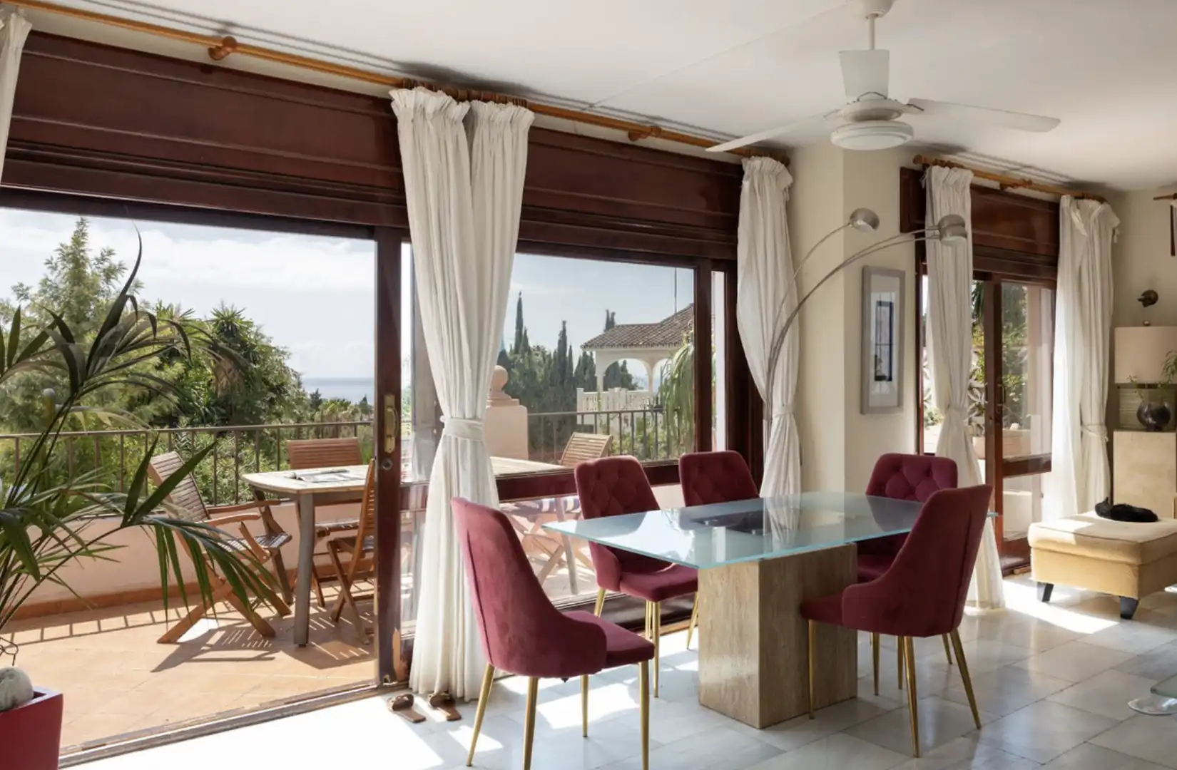 Villa mit Terrasse zum Verkauf in Las Chapas - El Rosario, imagen 2