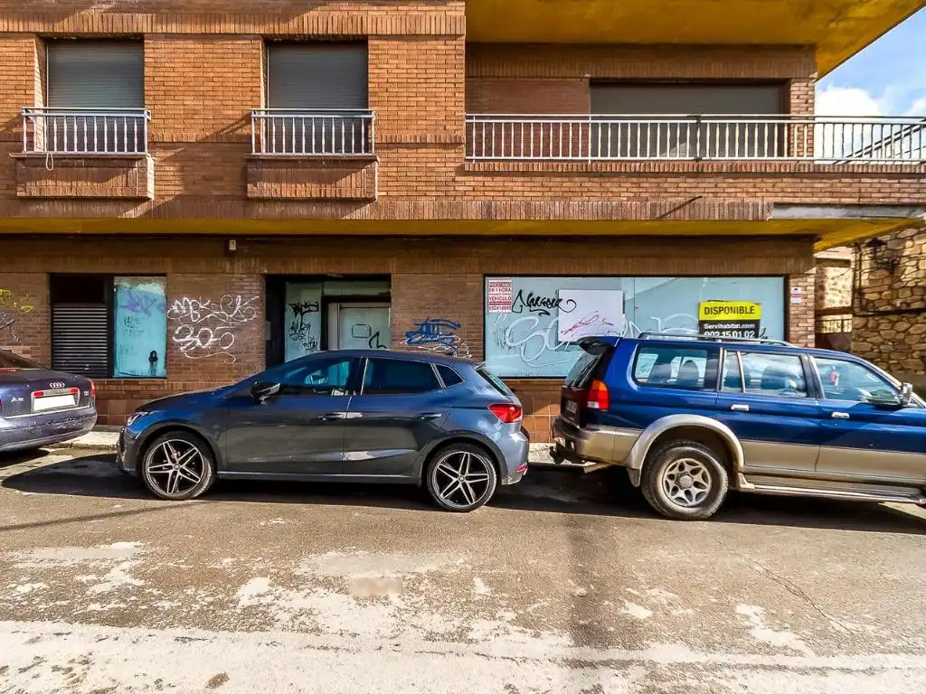 Parking of Commercial properties for sale in El Vellón
