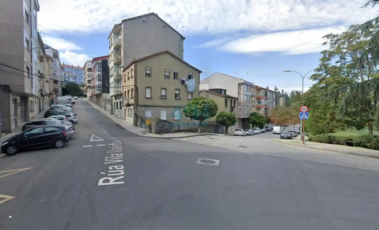 Vista exterior de Apartament en venda en Ourense Capital  amb Calefacció i Terrassa