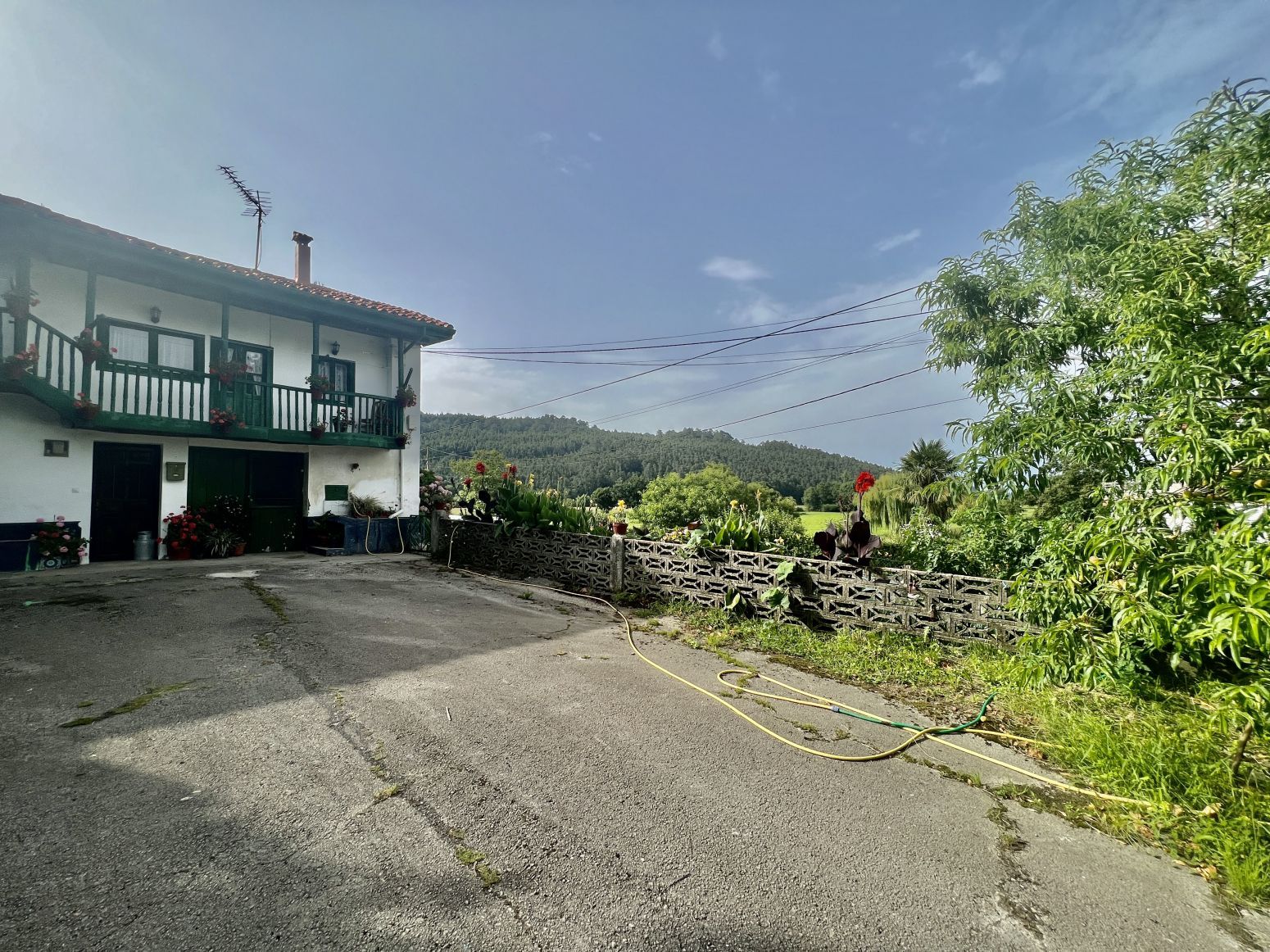 Exterior view of Single-family semi-detached for sale in Solórzano