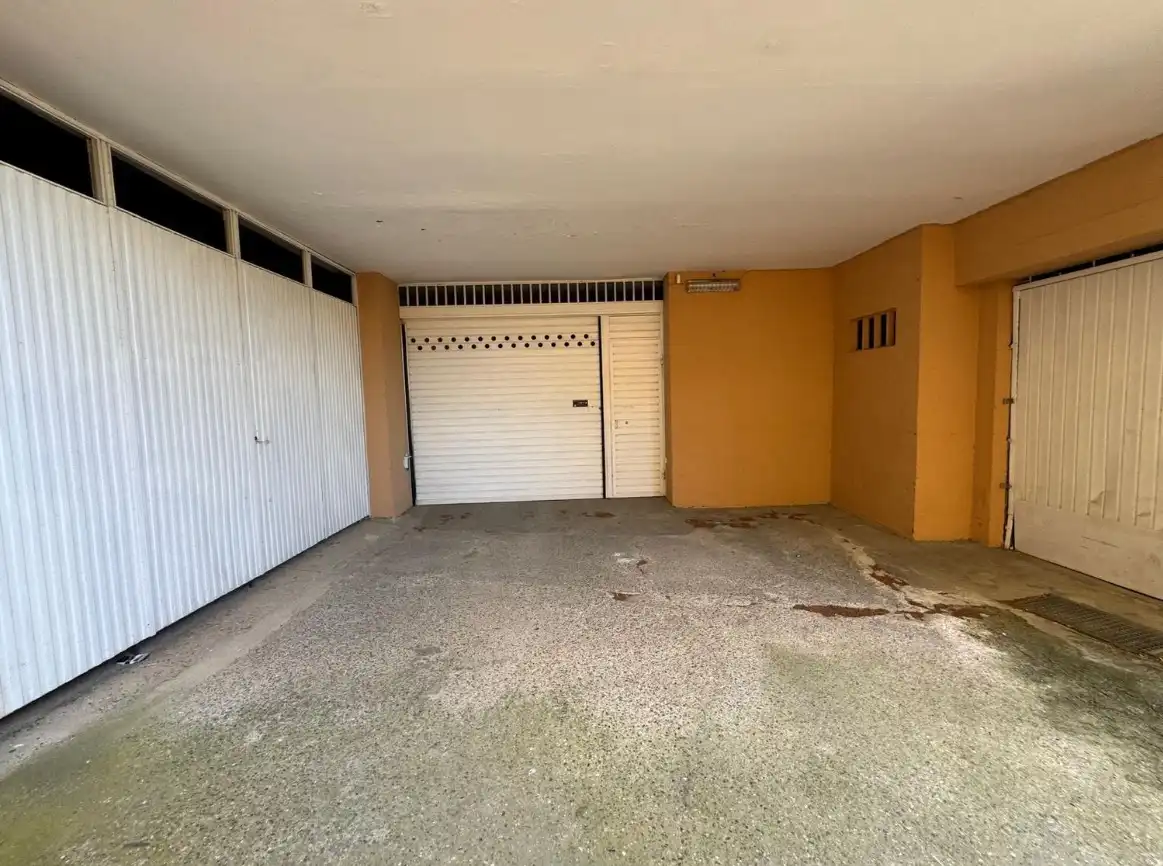 Parkplatz zum Verkauf in Mar i Camp - Platja dels Capellans
