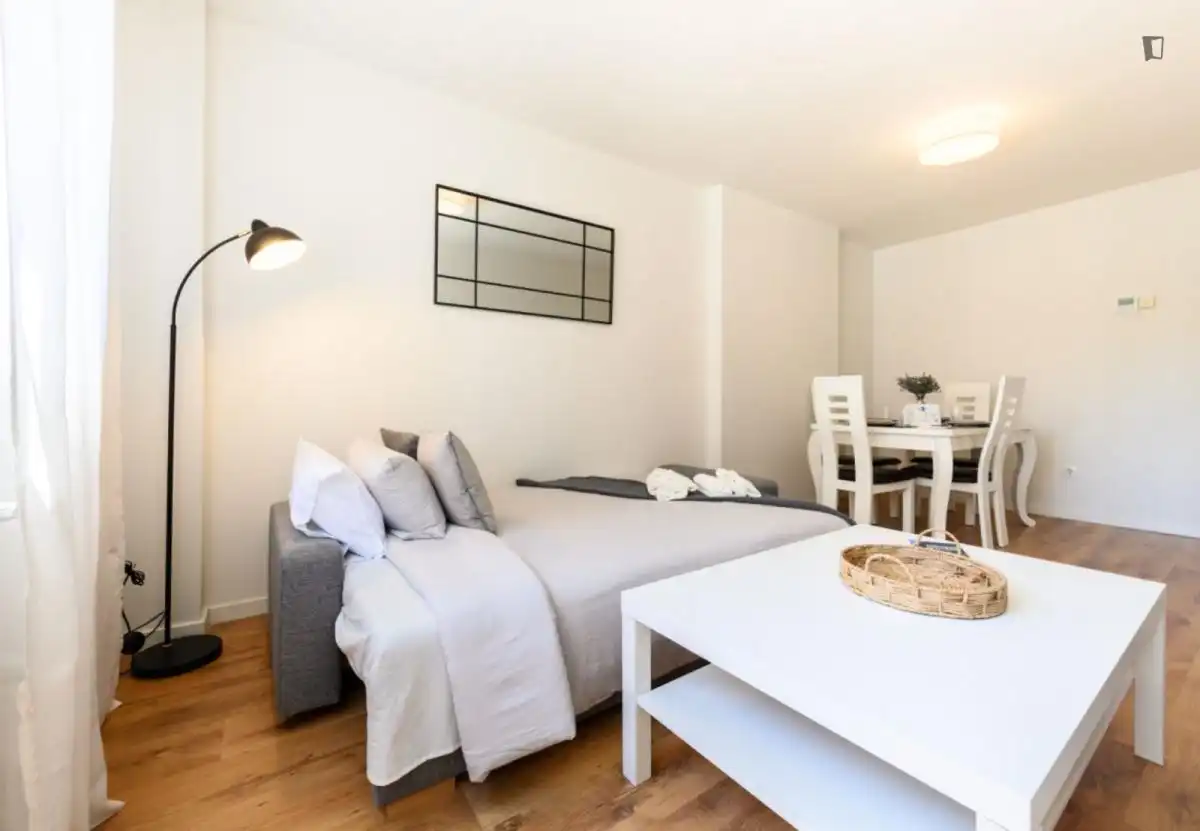 Apartamento de alquiler en Almenara -Ventilla