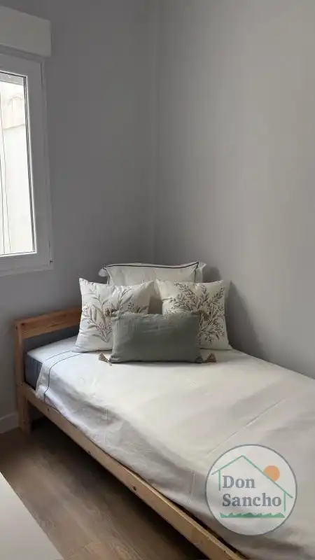 Habitación de Piso en venta en Valladolid con Calefacción